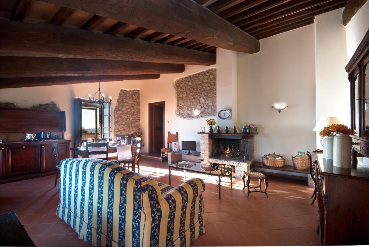 Tenuta Di Forte Sorgnano Gualdo Cattaneo Bagian luar foto