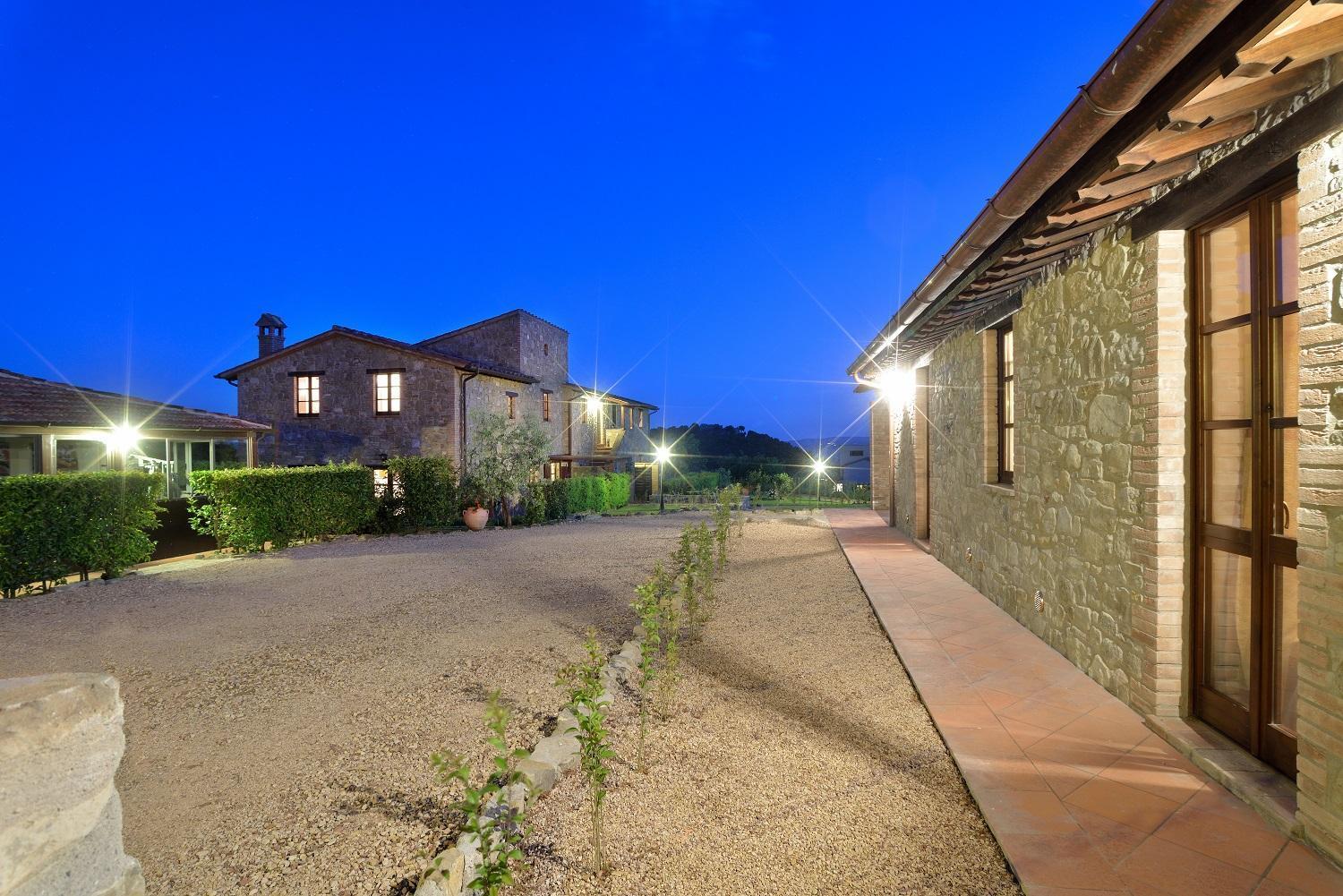 Tenuta Di Forte Sorgnano Gualdo Cattaneo Bagian luar foto