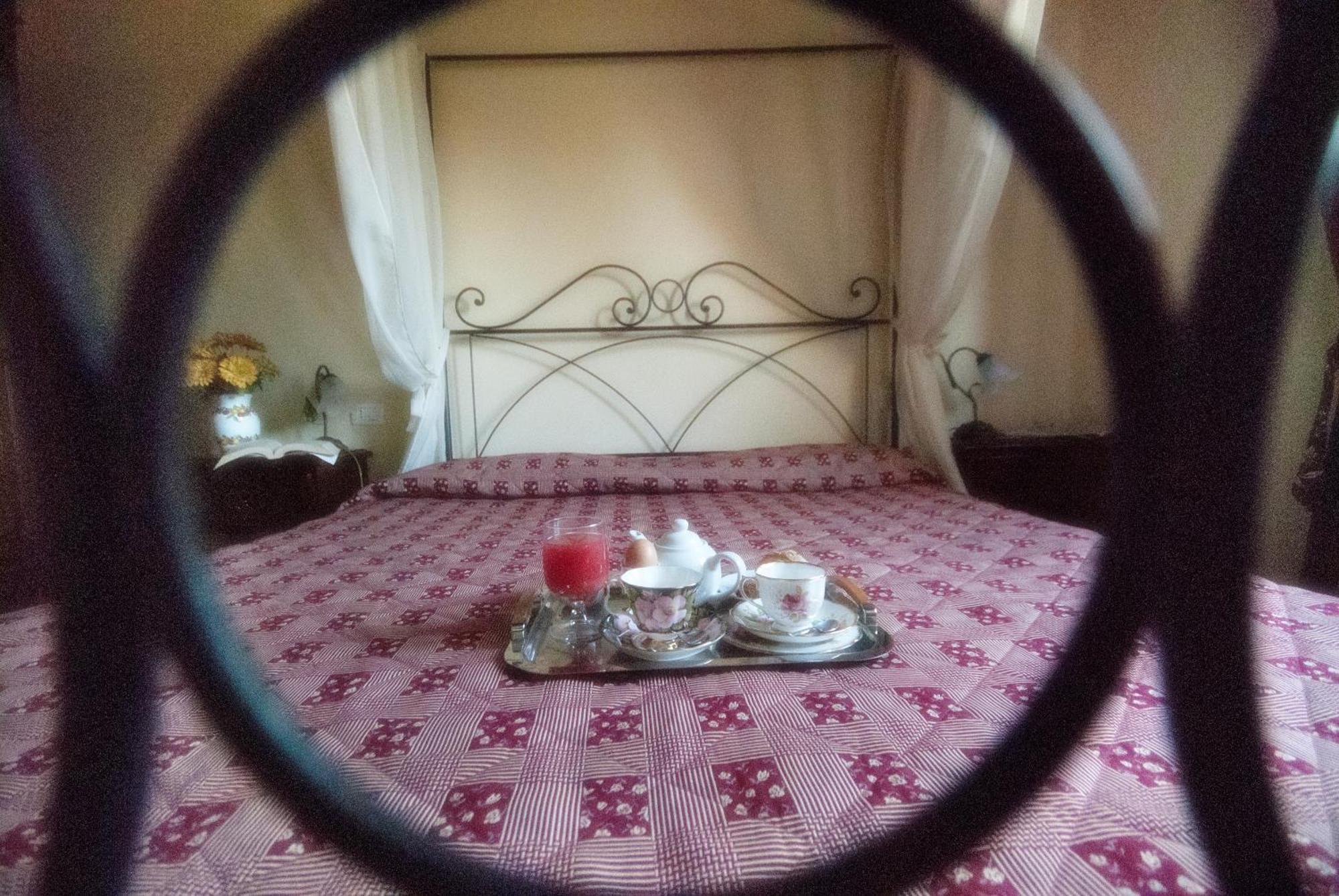 Tenuta Di Forte Sorgnano Gualdo Cattaneo Ruang foto
